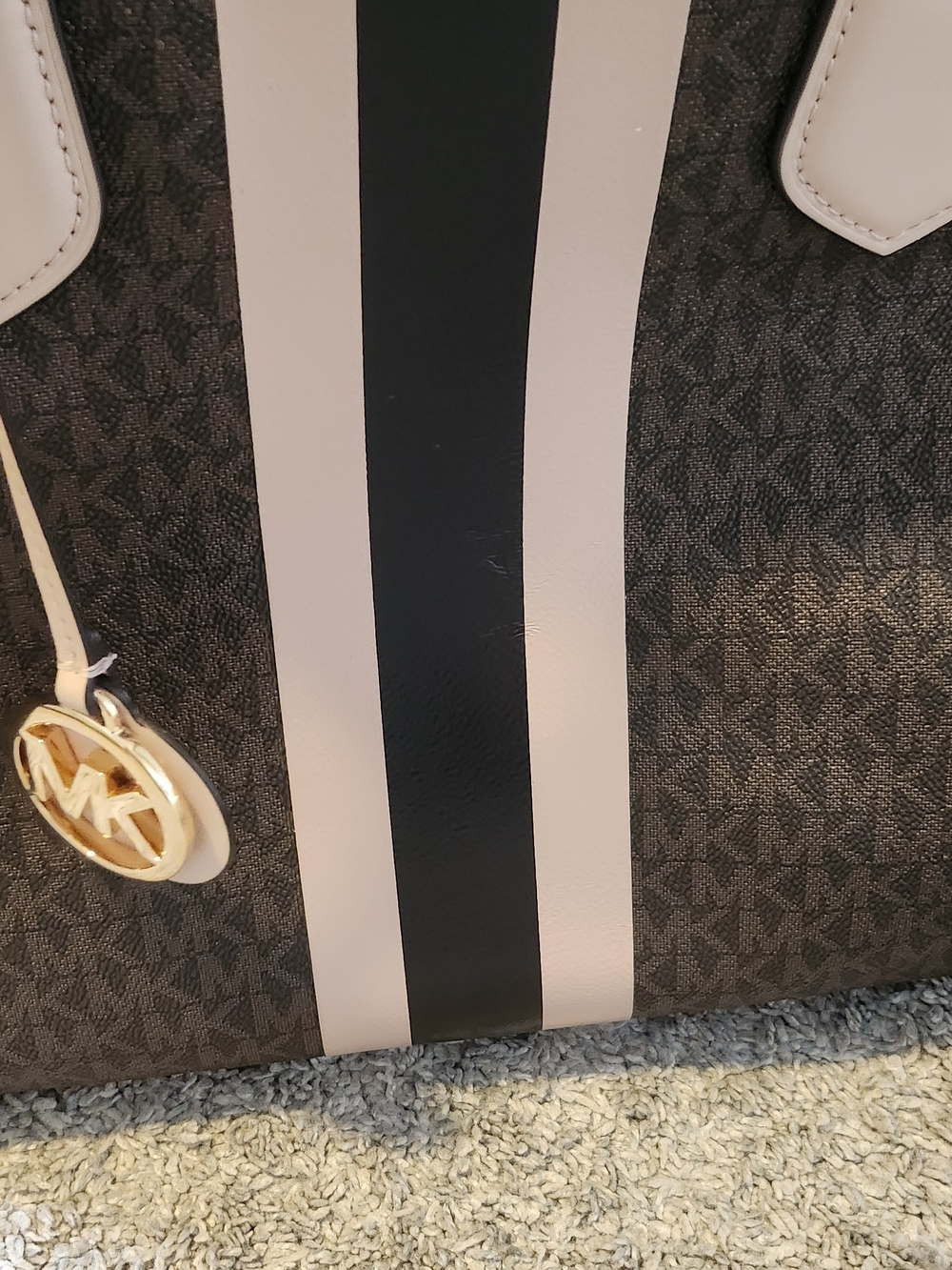 Michael Kors Eva Large Logo Stripe Tote Bag - Picture 11 of 11